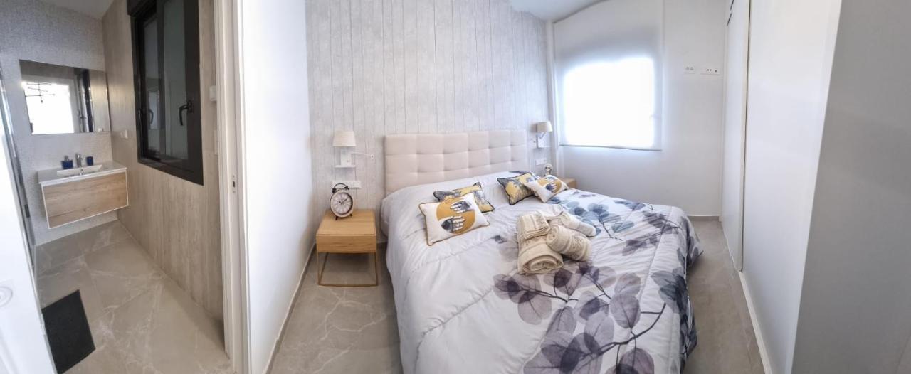 Modern And Cosy Apartment Close To The Beach Torrevieja Ngoại thất bức ảnh