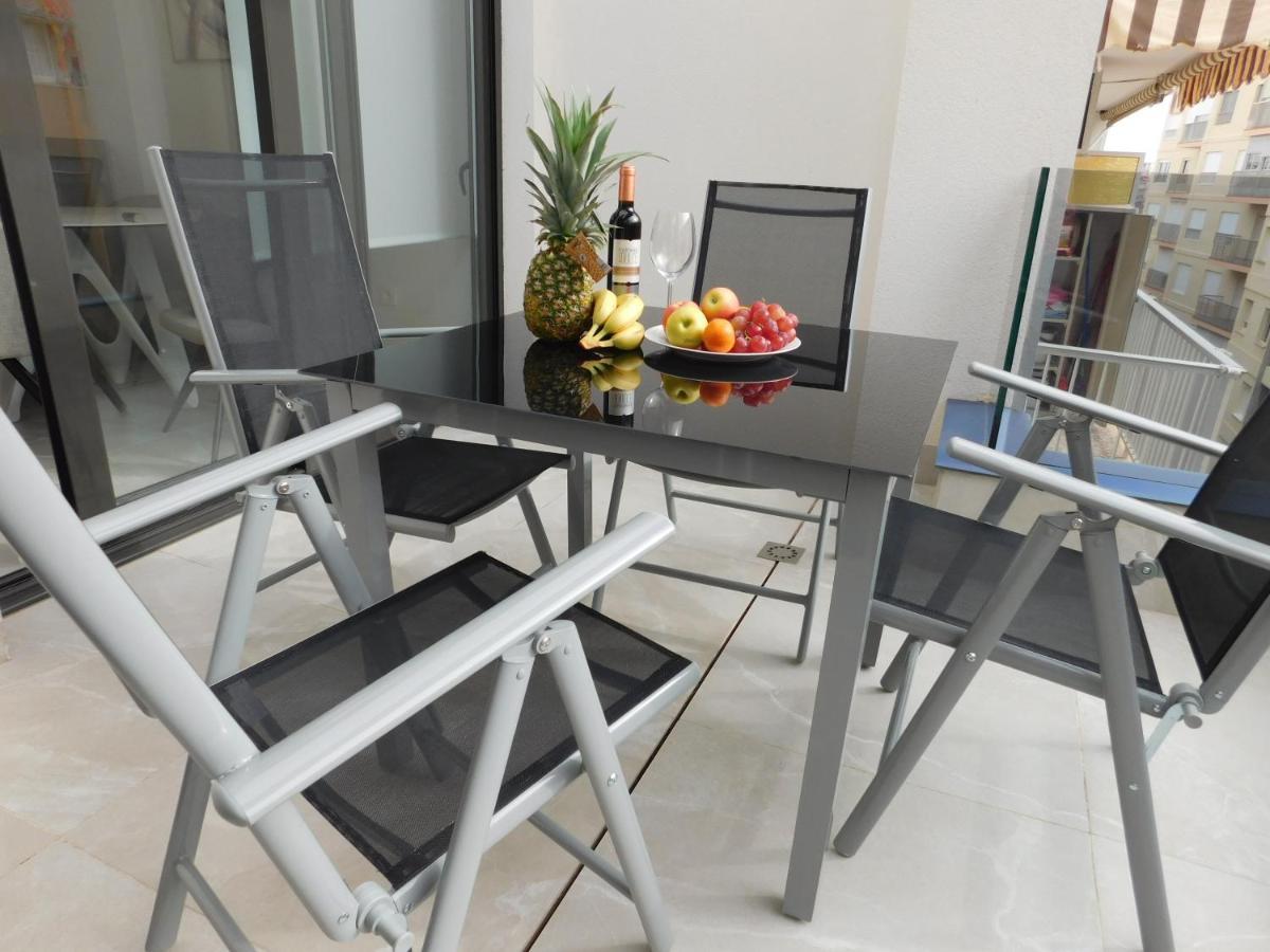 Modern And Cosy Apartment Close To The Beach Torrevieja Ngoại thất bức ảnh